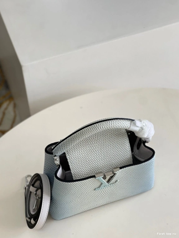 Frstbag ru MINI CAPUCINES VUITTON LOUIS 0707